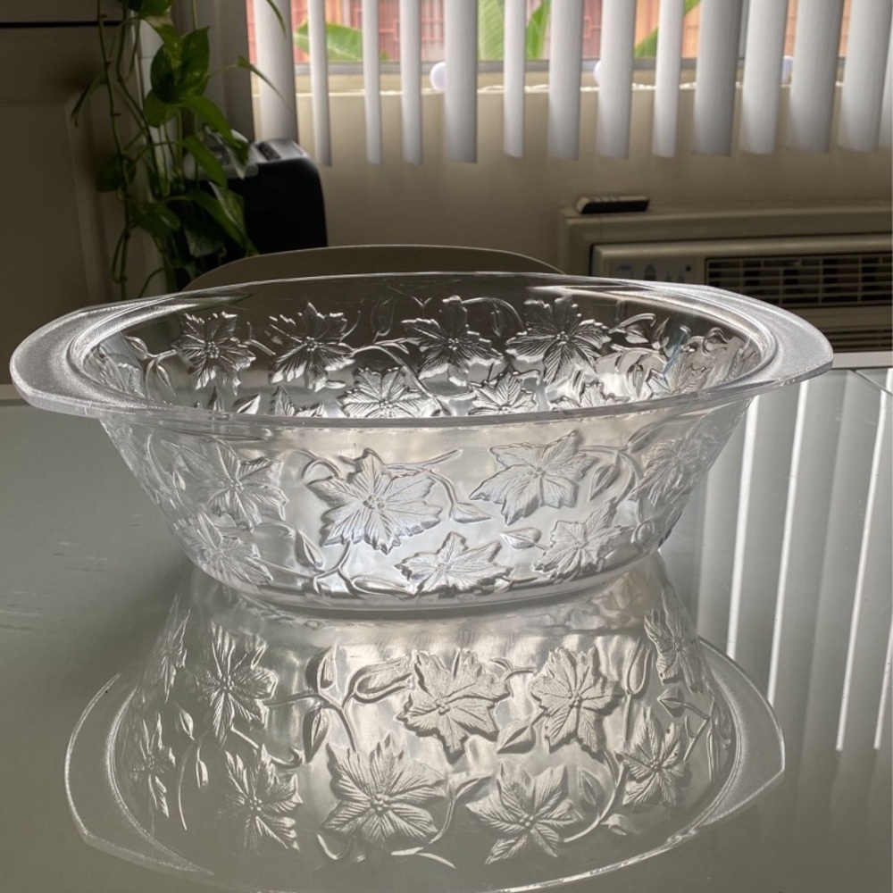 6 Qt Crystal Oval Princess House Bowl